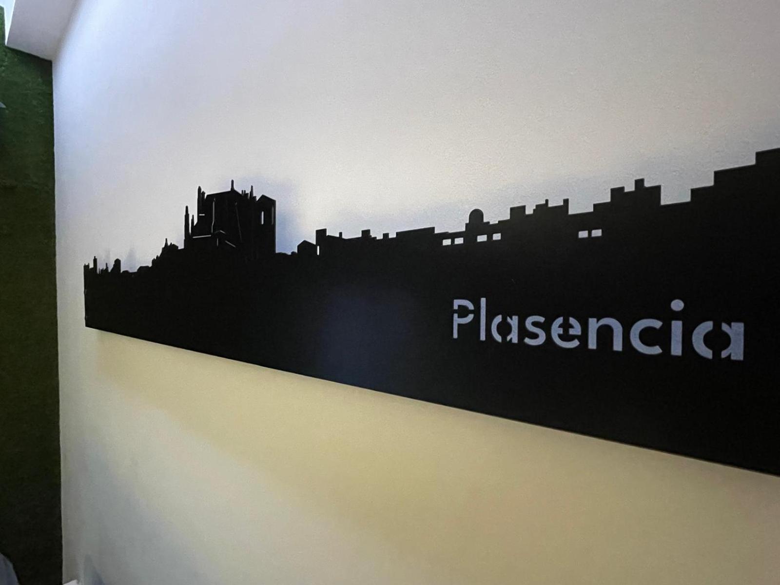 Skyline Plasence Extérieur photo